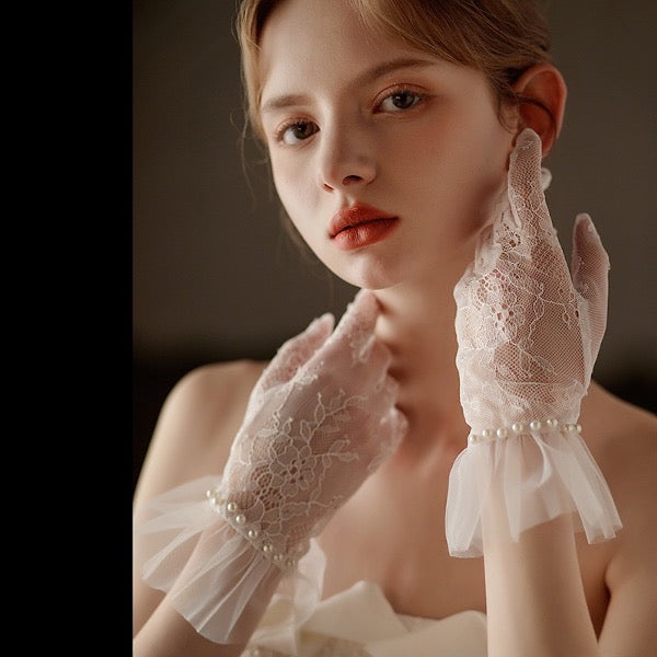 Delicate Lace Bride Gloves with Pearls