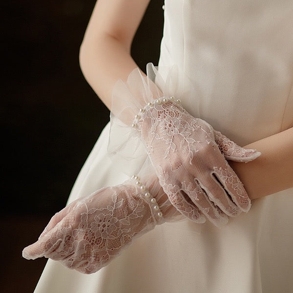 Delicate Lace Bride Gloves with Pearls