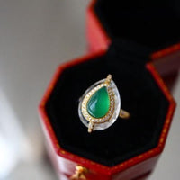 Royal green - Pear-cut Green onyx Ring - adjustable