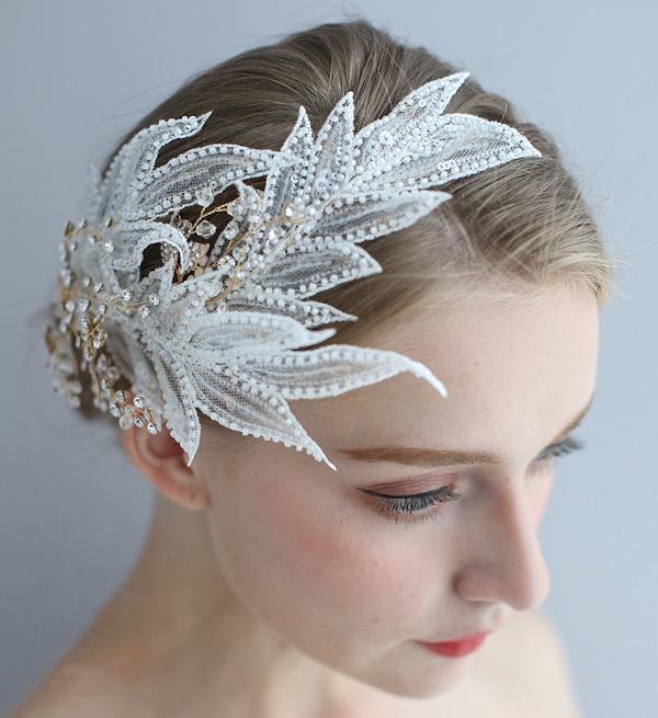 Lolita style BOHO lace bridal feather-like tiaras