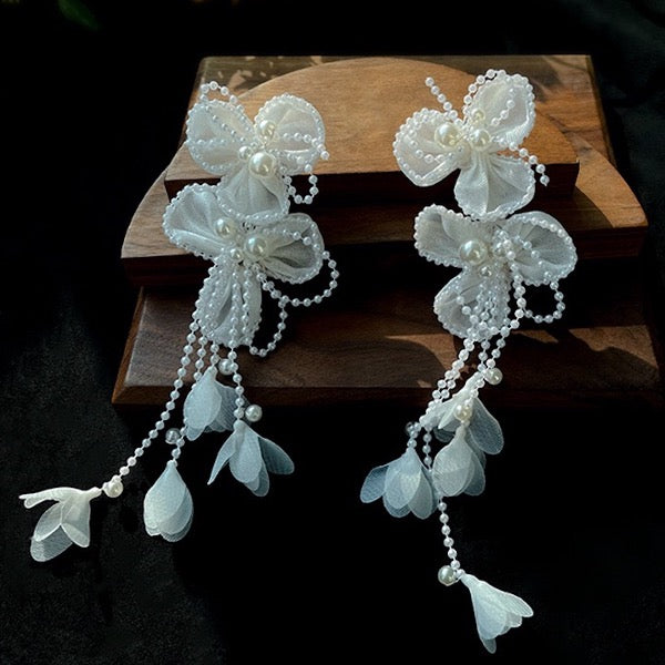 Lace Flower Crystal Bridal Earrings-No piercing