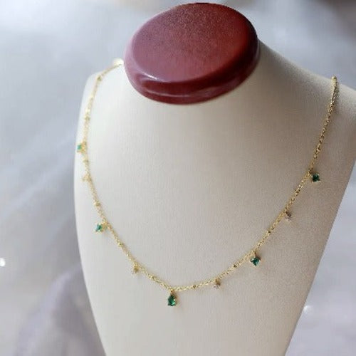 Elegant Green Stone Slim Necklace