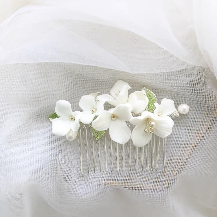 Ceramic Floral Bridal Hairpin-Green leaf