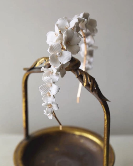 ceramic white flower bridal garland