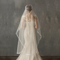 Hat Style Bridal Veil with Leaf Lace Lining