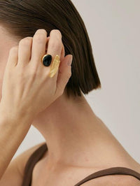 Bold Minimalist Gold Rutilated Quartz Ring