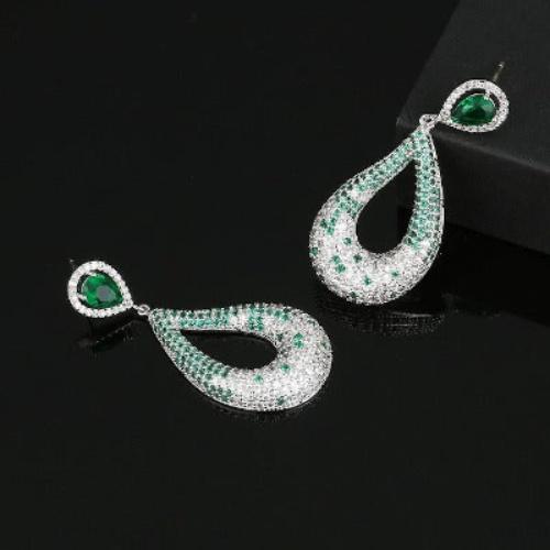 Luxurious Green Gemstone Waterdrop Earrings