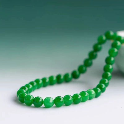 Timeless Vivid Green Jade Beads Necklace