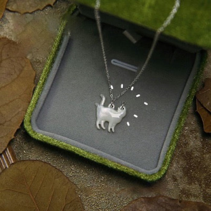 Cute Cat Necklace - Mother of Pearl-Silver Chain