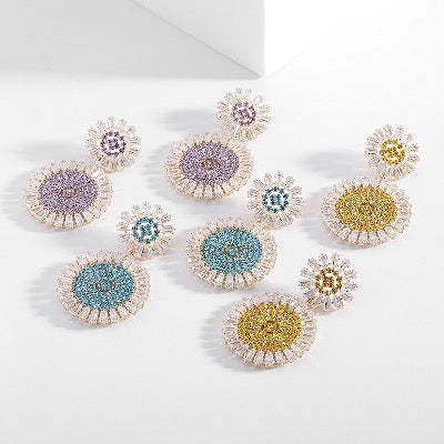 Dazzling Daisy Earrings - Luxurious Drop Earrings