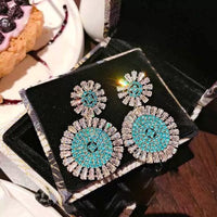 Dazzling Daisy Earrings - Luxurious Drop Earrings