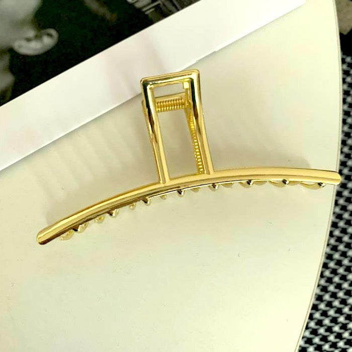 Bracelet clips metal top