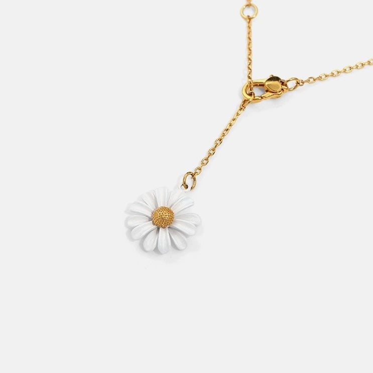 Daisy Flower with Bee Charm Necklace