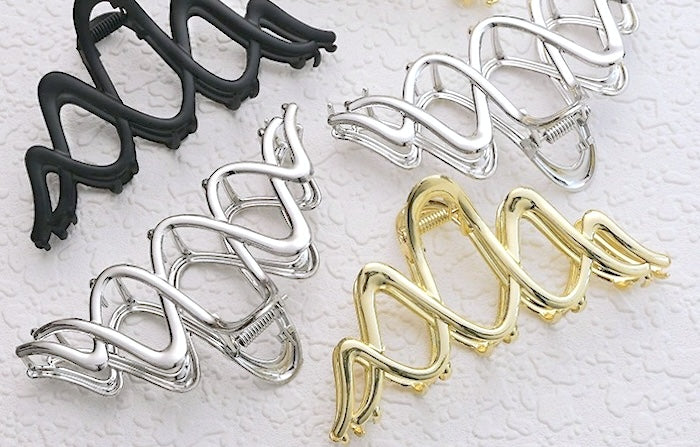 Large Claw Metal Hair Clips - Double Wave Line