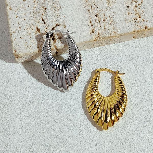 Minimalism Fluid Design Patterned Earrings