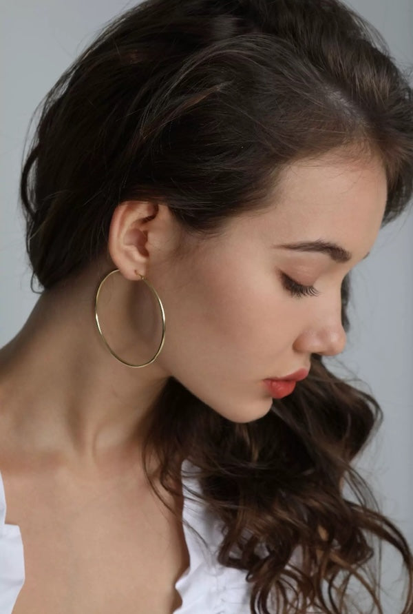 Chic Golden Hoop Earrings - New Moon Form