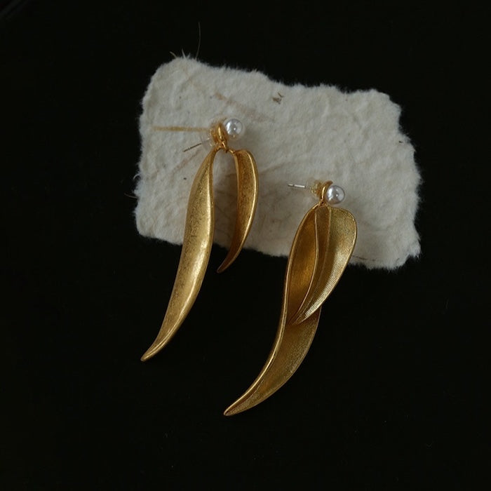 Vintage Style Golden Leaf Earrings