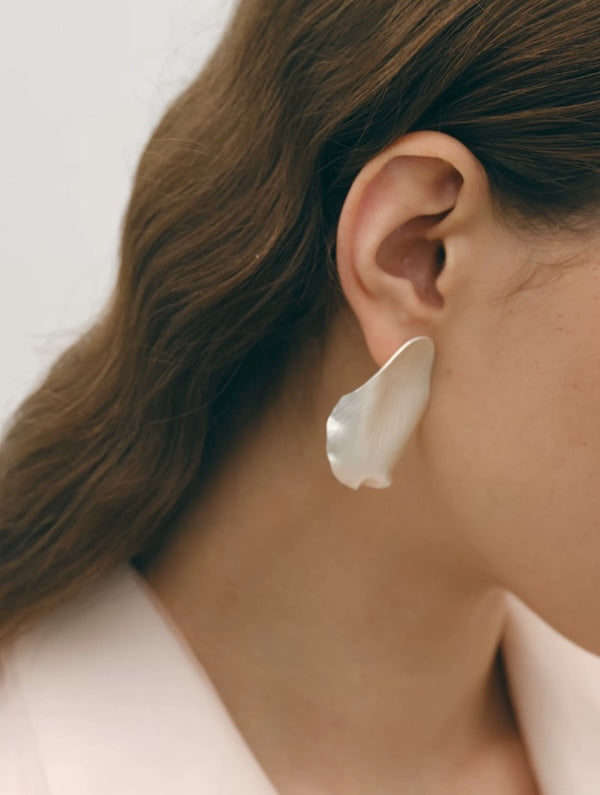 Minimalist Leaf Design Bold Earrings