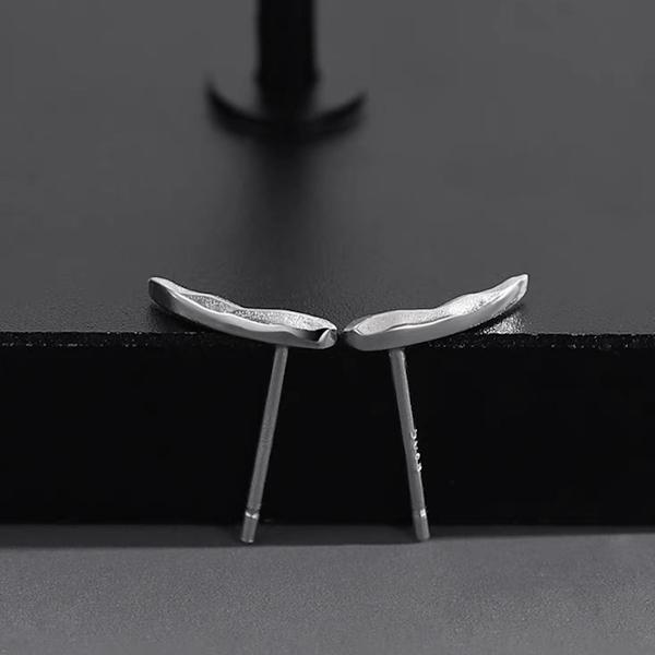 Minimalist Line Gentleman's Ear Studs