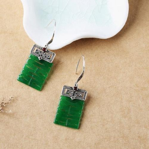 Chinese Character Double Happiness Jade Earring