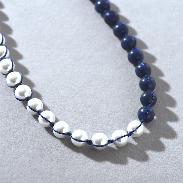 Minimalist yet Chunky Lapislazuli Pearl Beads Necklace