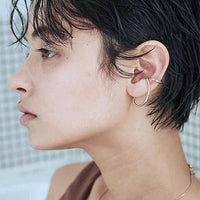 Unique Silver line ear cuff - One piece