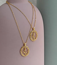 Modern Vintage Tulip necklace - Gold vermeil