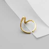 Minimalism geometric ECG heartbeat ring