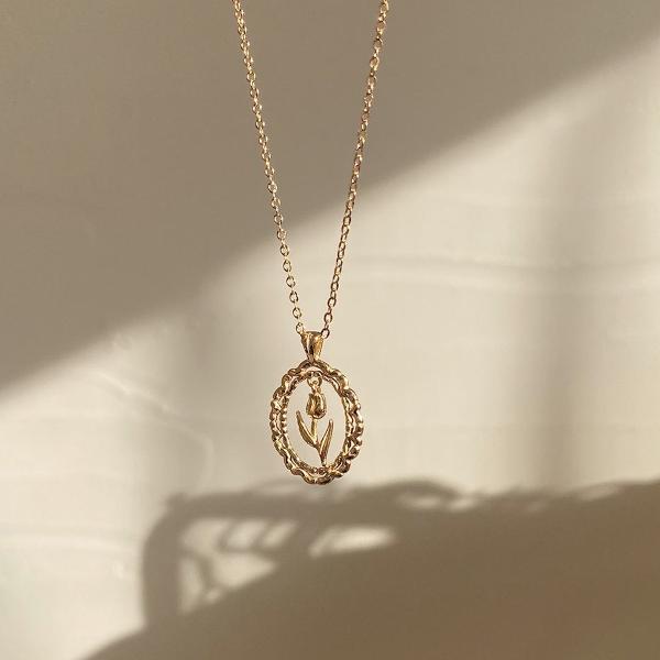 Modern Vintage Tulip necklace - Gold vermeil