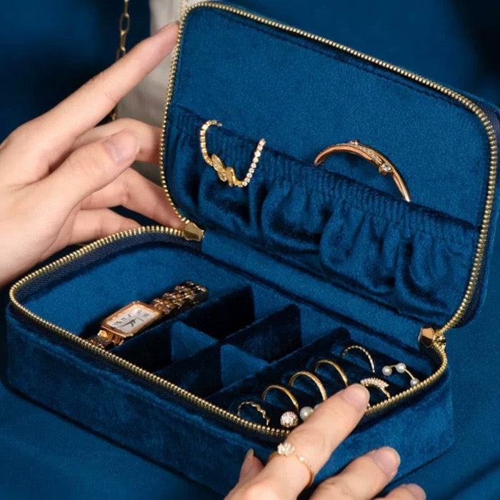 Duel Velvet jewelry box-Sapphire blue