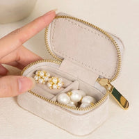 Duel Velvet jewelry box-Milky beige